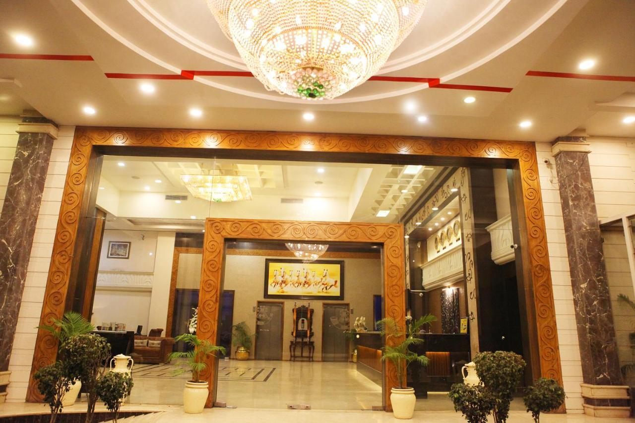 Aananda Imperial Hotel Bilāspur Exterior foto