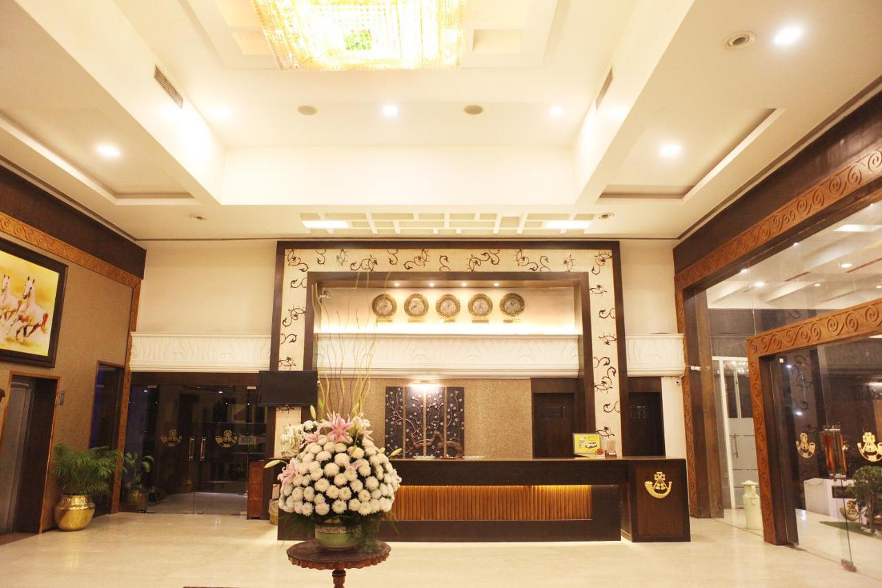 Aananda Imperial Hotel Bilāspur Exterior foto
